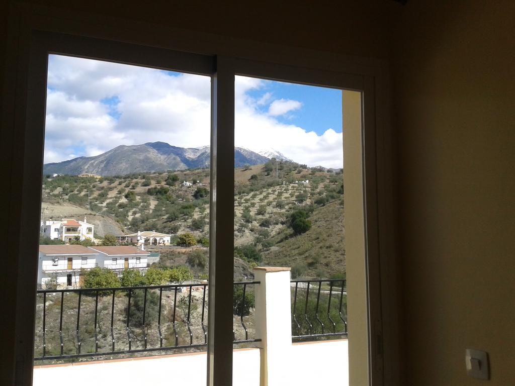 Apartamentos Vista La Maroma Виньуэла Экстерьер фото