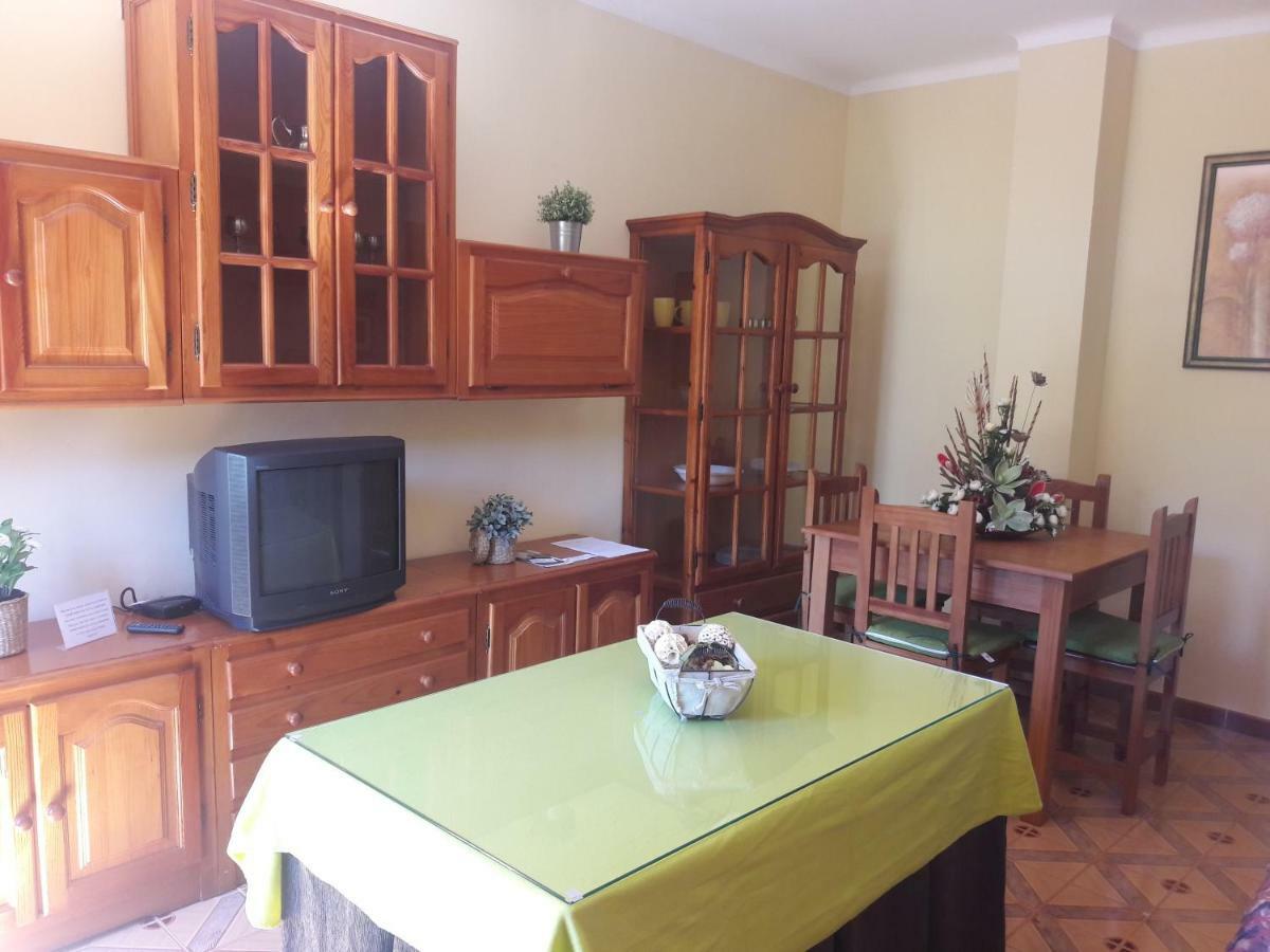 Apartamentos Vista La Maroma Виньуэла Экстерьер фото