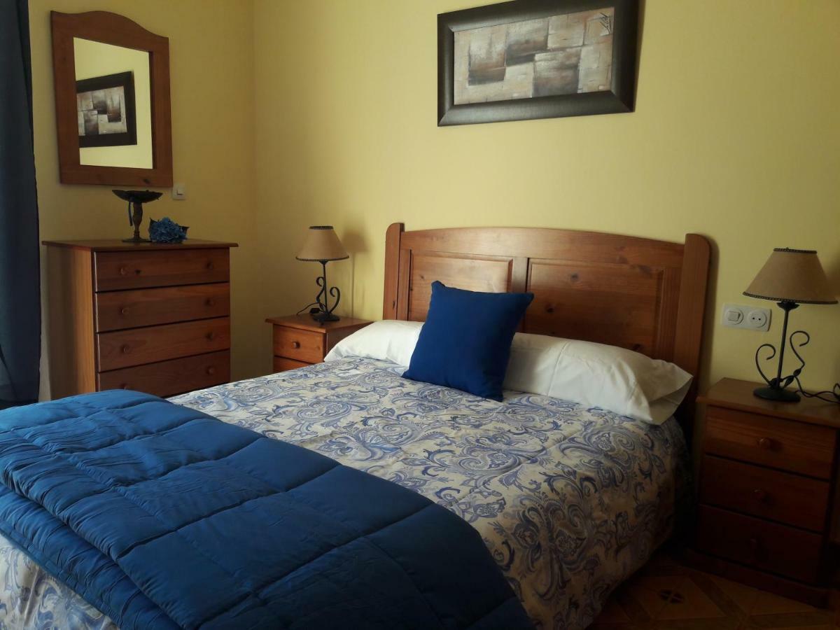 Apartamentos Vista La Maroma Виньуэла Экстерьер фото